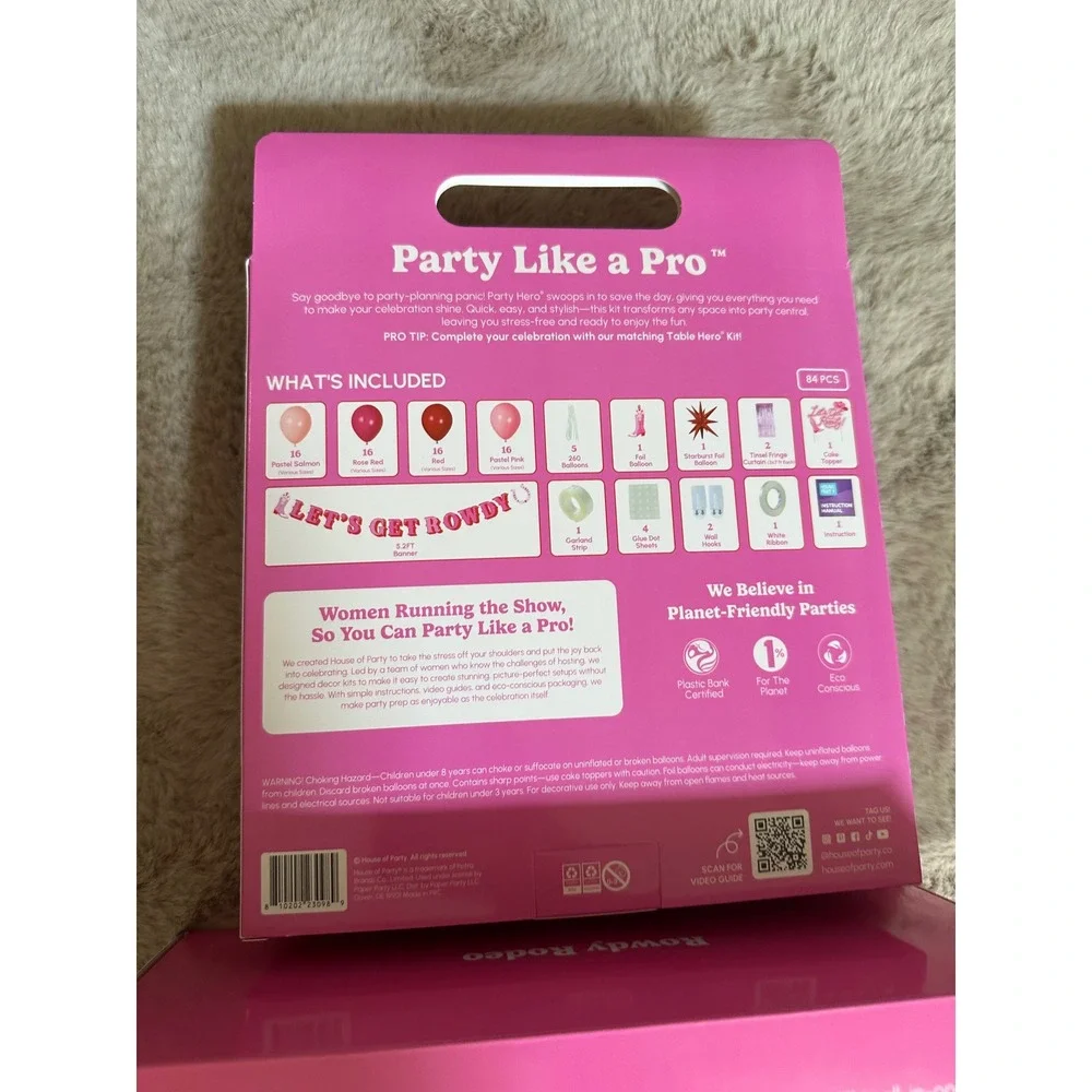 House of Party Rowdy Rodeo Pink Cowgirl Tableware and Decor Set Bundle